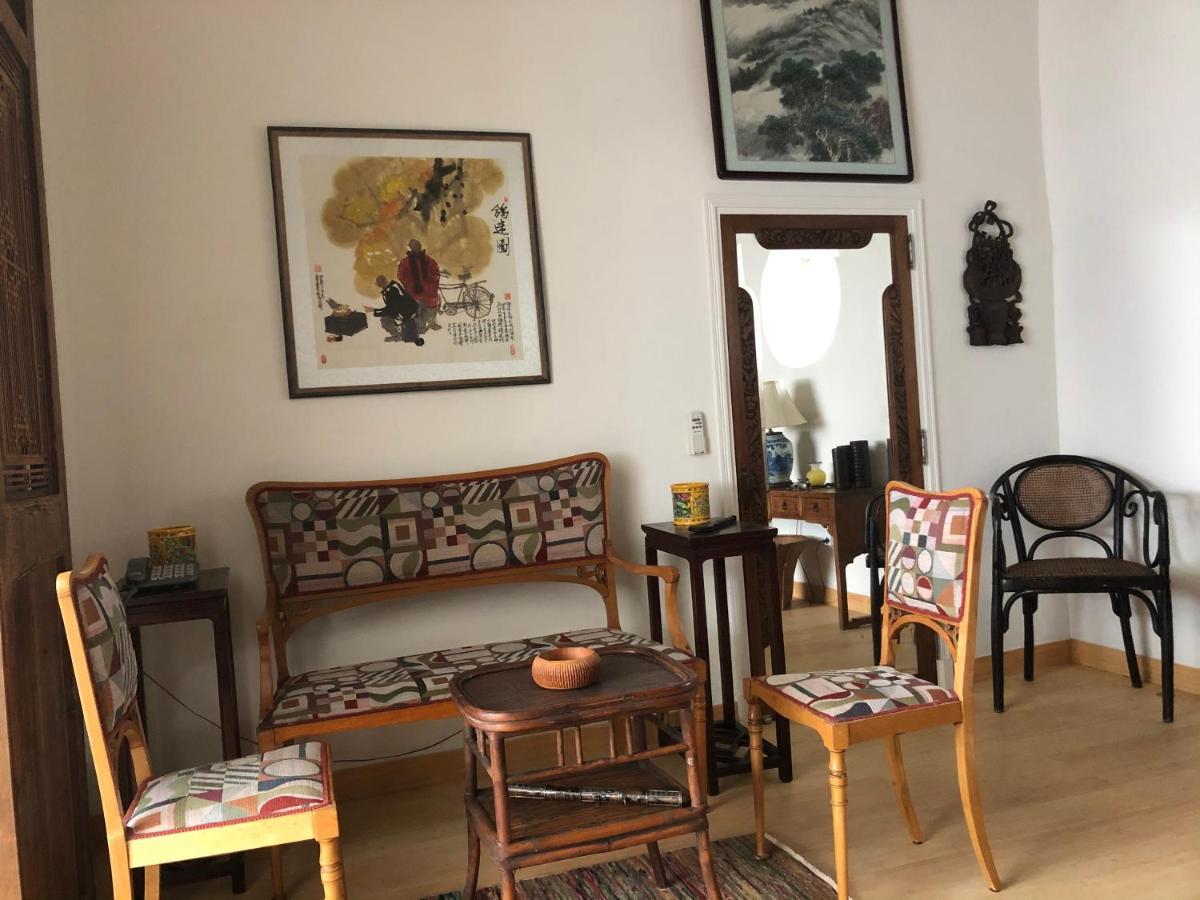 卡丽庭院住宿加早餐旅馆 吕斯特勒 外观 照片