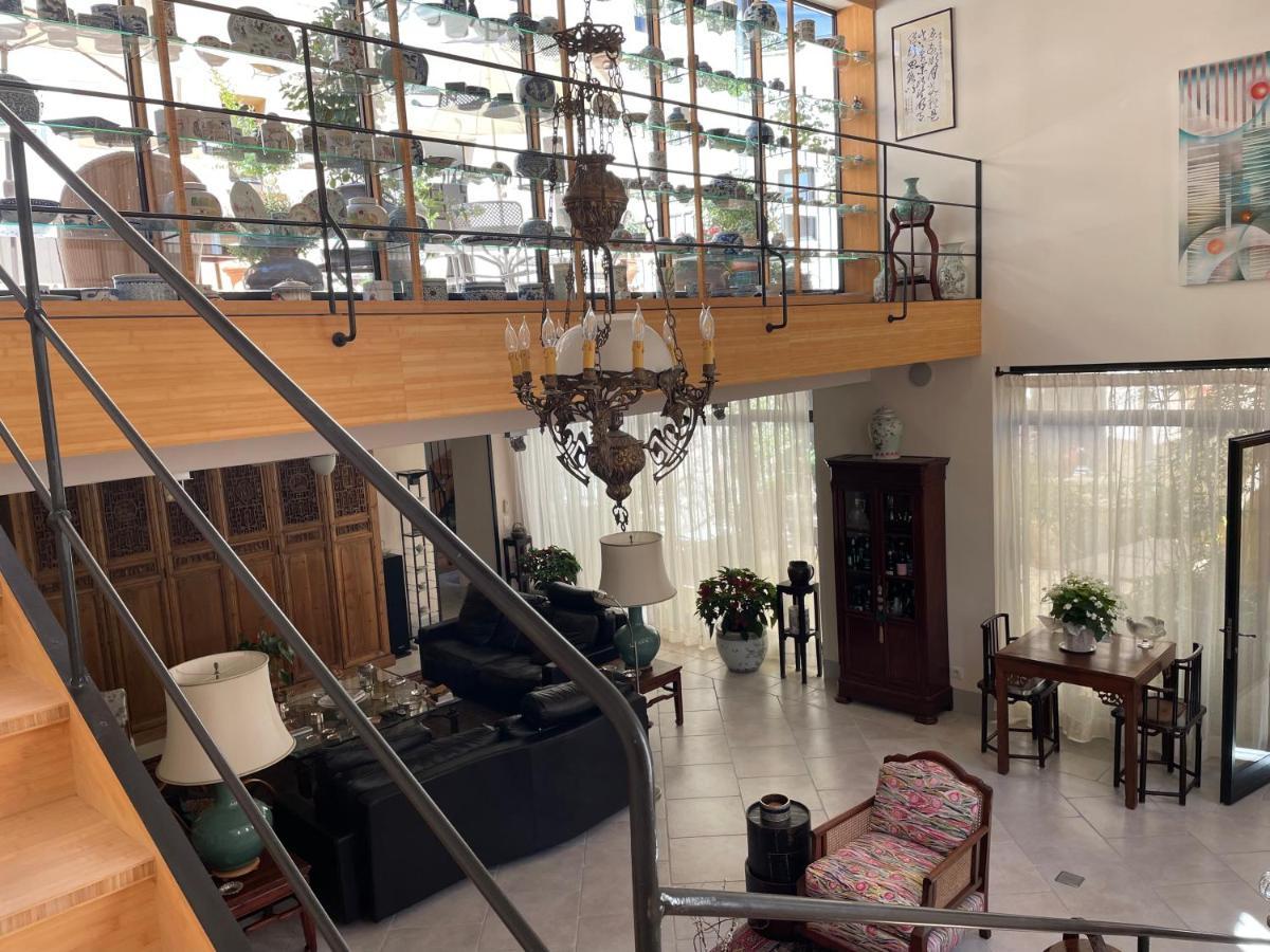 卡丽庭院住宿加早餐旅馆 吕斯特勒 外观 照片